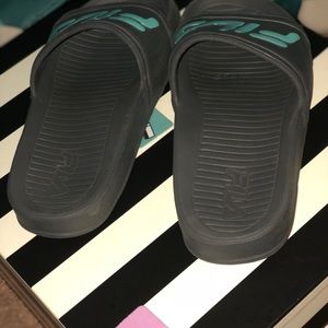 Fila Shoes - Fila slippers Fila Shoes - Fila slippers